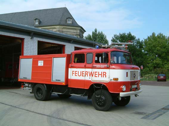 Tanklöschfahrzeug TLF 16 auf W 50